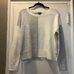 NWT Splendid Color Block Sweater